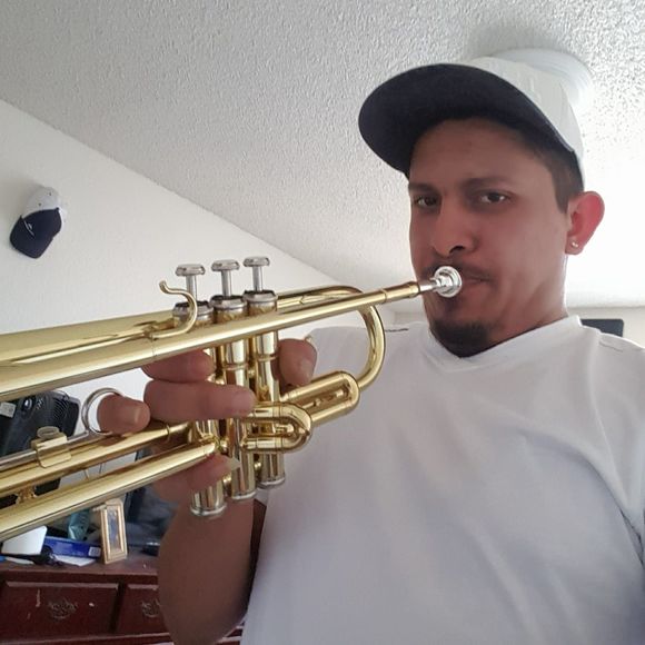 Meet your Posher, Alejandro - Picture 1 of 1